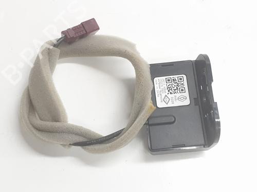 Used Electronic module Electronic module RENAULT ARKANA I (LCM_, LDN_) [2019-2026] 33411896 33411896