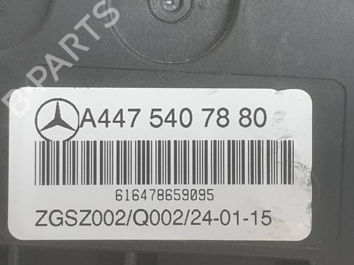 Fuse box MERCEDES-BENZ VITO Tourer (W447) 114 CDI (447.701, 447.703, 447.705) | BP34104344E1  - Image 6