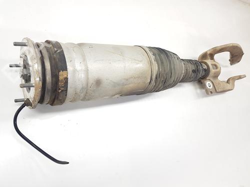 Used Right front shock absorber Right front shock absorber LAND ROVER RANGE ROVER SPORT II (L494) [2013-2022] 33474539 33474539