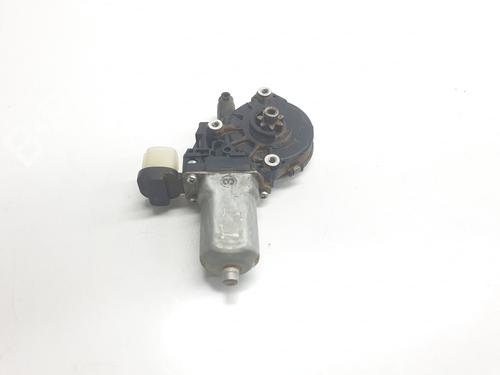 Left rear window motor MITSUBISHI L200 / TRITON (KA_T, KB_T) 2.5 DI-D 4WD (KB4T) | BP24201766E23 
