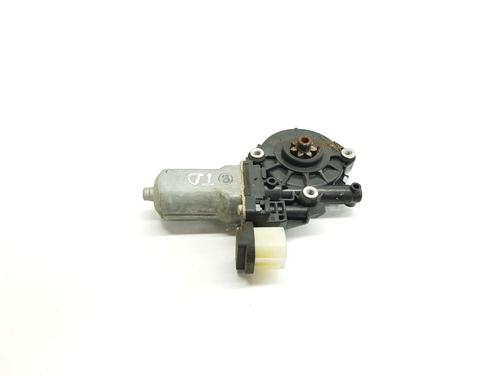 Rudehejsemotor bagstkærm højre MITSUBISHI L200 / TRITON (KA_T, KB_T) 2.5 DI-D 4WD (KB4T) (136 hp) 23227372