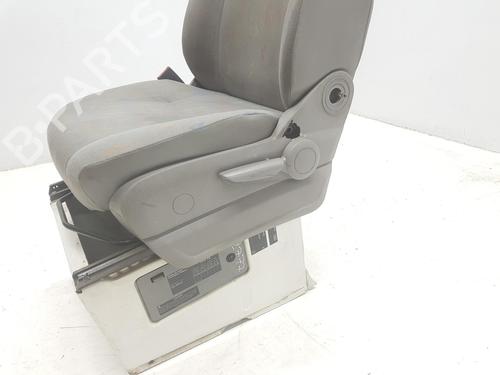 Left front seat VW CRAFTER 30-35 Bus (2E_) 2.5 TDI | BP5312941C15 