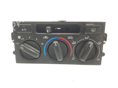 Used Climate control TOYOTA LAND CRUISER 90 (_J9_) 3.0 TD (KZJ90_, KZJ95_, KZJ90R, KZJ95R, KZJ90W, KZJ95W) (125 hp) 10032962