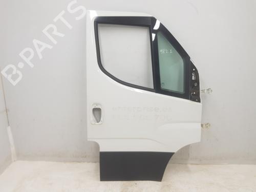 Used Right front door Right front door IVECO DAILY VI Van 33S14, 35S14 (136 hp) 34040296 34040296