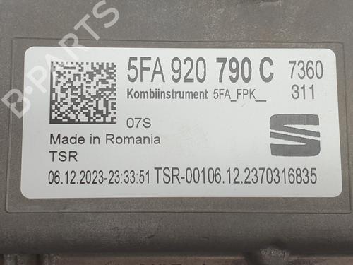 Instrument cluster SEAT LEON (KL1, KLG) 1.0 TSI | BP28531272C47