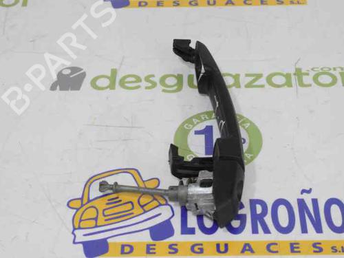 Front left exterior door handle SUZUKI GRAND VITARA II (JT, TE, TD) 1.9 DDiS All-wheel Drive (JT419, TD44, JB419WD, JB419XD,... | BP1638853C128 