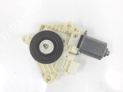 Used Right front window motor MERCEDES-BENZ C-CLASS (W205) C 220 BlueTEC / d (205.002, 205.004) (170 hp) 6303754