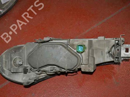Used Right headlight FORD MONDEO II (BAP) 1.8 TD (90 hp) 1204507