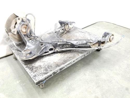 Left rear steering knuckle CITROËN JUMPY III Van (V_) 1.6 BlueHDi 115 | BP8413932M27 