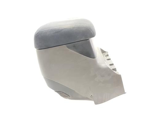 Used Armrest / Center console MITSUBISHI PAJERO III (V7_W, V6_W) 3.2 Di-D (V68W) (160 hp) 20194735