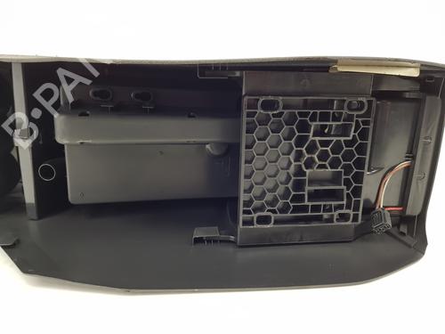 Armrest / Center console SKODA SUPERB III (3V3) 2.0 TDI | BP20488809I20 