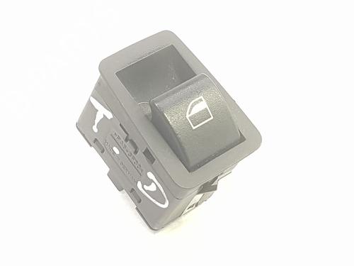 Used Right rear window switch BMW 3 (E46) 320 d (150 hp) 9276718