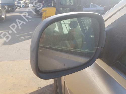 Left taillight LAND ROVER FREELANDER I (L314) 2.0 Td4 4x4 | BP8123715C34 