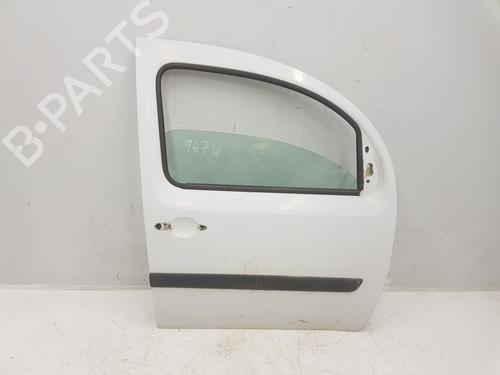 Used Right front door Right front door 37171403 37171403