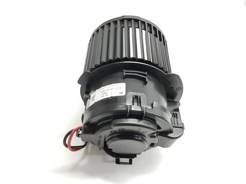 Heater blower motor OPEL ASTRA L Sports Tourer (OV5) 1.2 (FRHNSL, FRHNSR) | BP25747390M62 