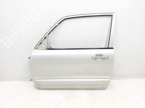 Used Left front door MITSUBISHI PAJERO III (V7_W, V6_W) 3.2 Di-D (V68W, V78W) (165 hp) 29179089