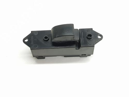 Used Right rear window switch MITSUBISHI L200 / TRITON (KA_T, KB_T) 2.5 DI-D 4WD (KB4T) (136 hp) 24201761