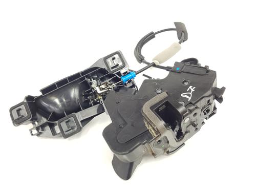 Front left lock OPEL ASTRA L Sports Tourer (OV5) 1.2 (FRHNPJ) | BP29424426C98 