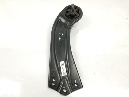 Left rear suspension arm HYUNDAI TUCSON (NX4E, NX4A) 1.6 T-GDi | BP15605716M14 