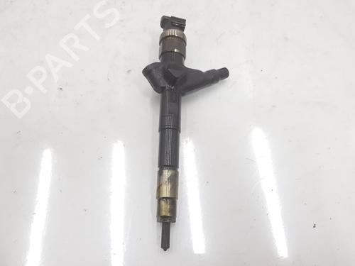 Spreder / Dyse NISSAN X-TRAIL I (T30) [2001-2013]  18091307