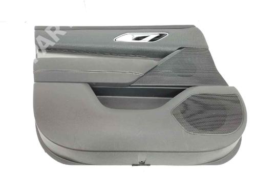 Used Left front door panel Left front door panel LAND ROVER RANGE ROVER VELAR (L560) 2.0 D240 SD4 4x4 (241 hp) 7164798 7164798