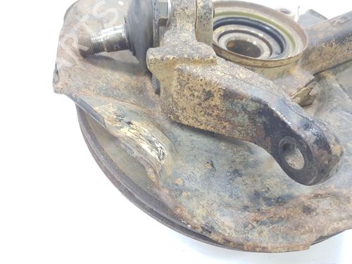 Right front steering knuckle TOYOTA LAND CRUISER 90 (_J9_) 3.0 TD (KZJ90_, KZJ95_, KZJ90R, KZJ95R, KZJ90W, KZJ95W) | BP31840898M26 