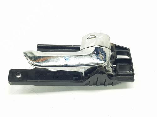 front-right-interior-door-handle-kia-sportage-ii-je_-km_-826201f010-826201f010-2004-2005-2006-2007-2008-2009-2010-2011-13297961 main image