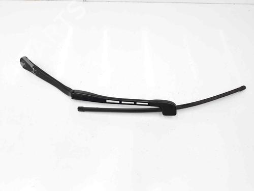 Used Front windshield wiper arm BMW 3 (E90) 320 i (150 hp) 4820764