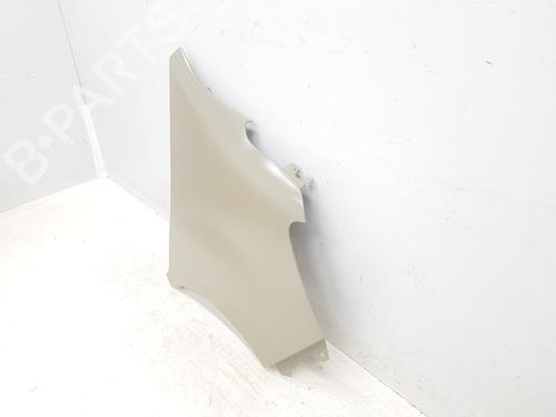 Right front fenders RENAULT MASTER III Van (FV) 2.3 dCi 135 FWD (FV0N, FV08, FV06, FV00, FV1S) | BP32196506C42 