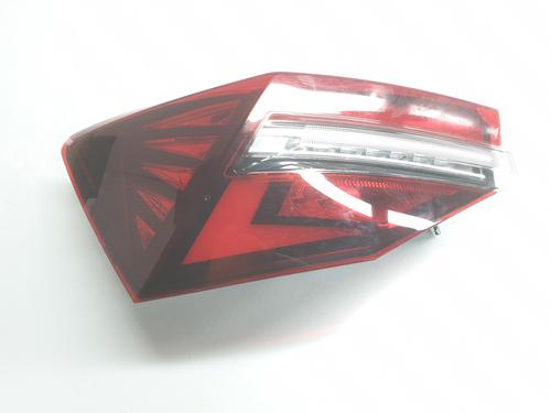 Used Left taillight SKODA KAROQ (NU7, ND7) 1.5 TSI (150 hp) 31598642