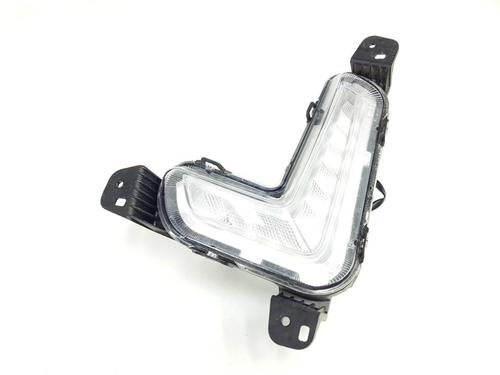 Right front fog light MAXUS eDELIVER 3 Van | BP38799619C31 - Image 4