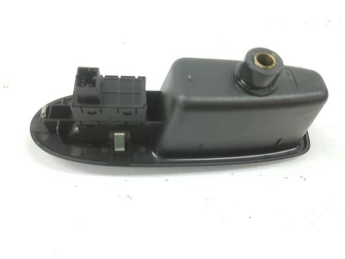 Right rear window switch FIAT 500L (351_, 352_)  | BP10213609I28 