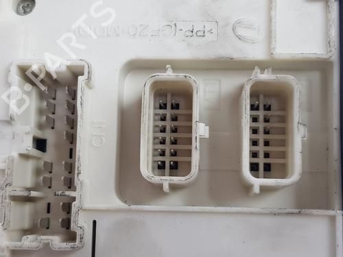 Fuse box RENAULT MEGANE III Hatchback (BZ0/1_, B3_) 1.5 dCi (BZ09, BZ0D, BZ1W, BZ29, BZ14) | BP29464420E1 