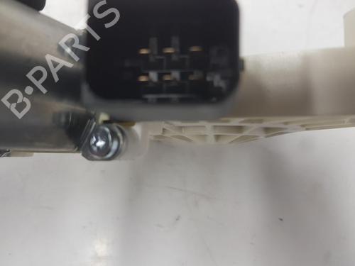 Right front window motor MERCEDES-BENZ CLA Coupe (C117) CLA 200 CDI (117.301) | BP8329401E20 
