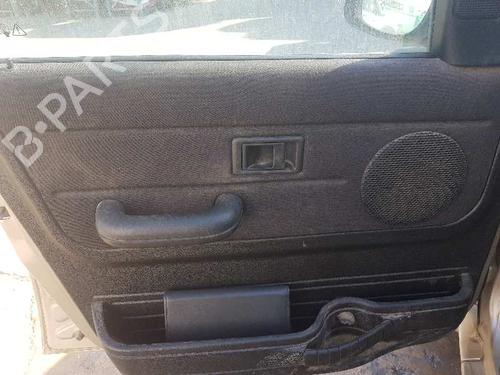 Left taillight LAND ROVER FREELANDER I (L314) 2.0 Td4 4x4 | BP8123715C34 