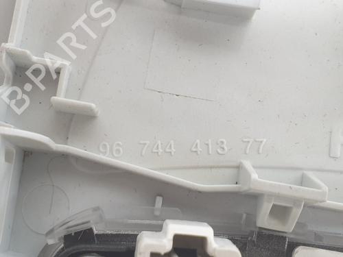 Interior roof light PEUGEOT 208 I (CA_, CC_) 1.6 HDi / BlueHDi 75 | BP20338668I8