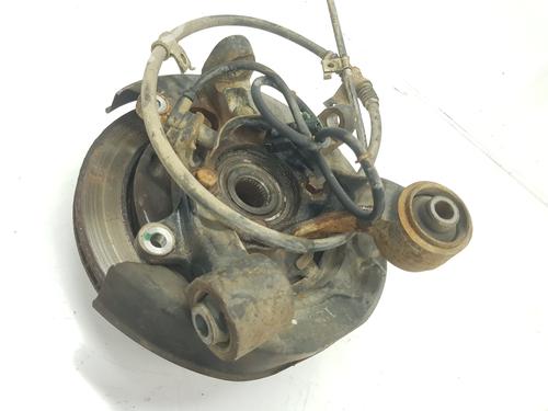 Left rear steering knuckle MITSUBISHI PAJERO III (V7_W, V6_W) 2.5 TDi (V64W) | BP8250881M27 