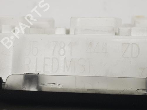 Interior roof light PEUGEOT 3008 II SUV (MC_, MR_, MJ_, M4_) 1.6 BlueHDi 120 | BP15403008I8