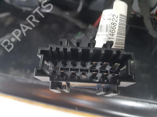 Armrest / Center console MERCEDES-BENZ M-CLASS (W164) ML 320 CDI 4-matic (164.122) | BP14919879I20 
