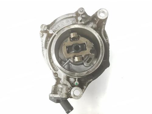 Used Vacuum pump BMW 1 (E87) 118 d (122 hp) 16054428