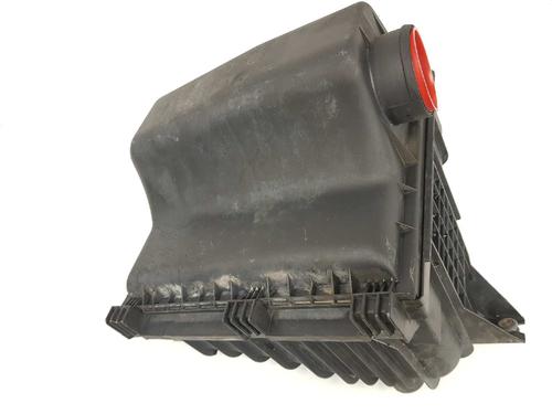 Used Air filter box MERCEDES-BENZ SPRINTER 2-t Van (B901, B902) 211 CDI (901.661, 901.662, 902.661, 902.662) (109 hp) 14081935