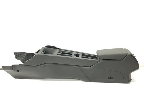 Used Armrest / Center console CUPRA FORMENTOR (KM7, KMP) 1.5 TSI (150 hp) 13032753