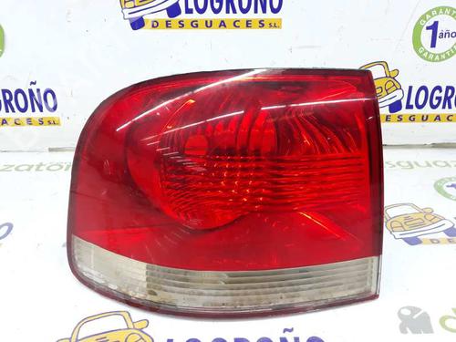 Achterlicht links VW TOUAREG (7LA, 7L6, 7L7) 2.5 R5 TDI (174 hp) 2581397