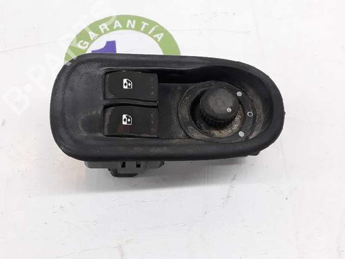 Left front window switch NISSAN NV400 Van (X62, X62B) dCi 125 | BP10366355I27 