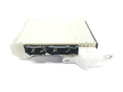 Used Fuse box TOYOTA C-HR (_X1_) 1.8 Hybrid (ZYX10_, ZYX11_, ZYX10R, ZYX11R) (122 hp) 15768758