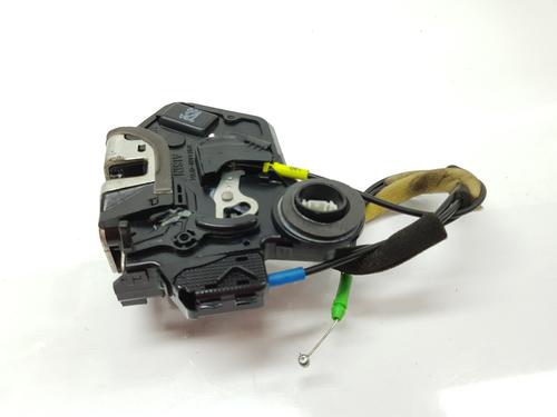 Rear left lock TOYOTA AVENSIS (_T25_) 2.0 D-4D (ADT250_, ADT250R) | BP20188681C100 