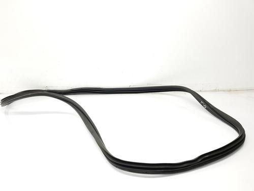 Used Rubber door seal HYUNDAI TUCSON (NX4E, NX4A) 1.6 T-GDi (150 hp) 15639083