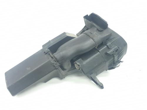 Used Air filter box KIA VENGA (YN) 1.4 CVVT (90 hp) 17188038