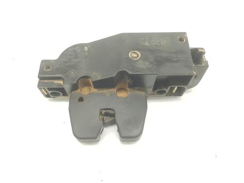 Used Tailgate lock CITROËN C3 I (FC_, FN_) 1.4 16V (88 hp) 13091711