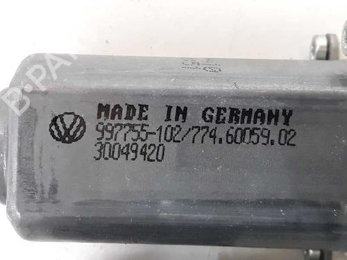 Left rear window motor VW GOLF VI (5K1) 2.0 TDI | BP5334368E23 